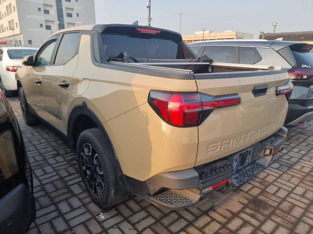 HYUNDAI SANTA CRUZ 2023 - Marhaba Auction Used Cars - Image 5