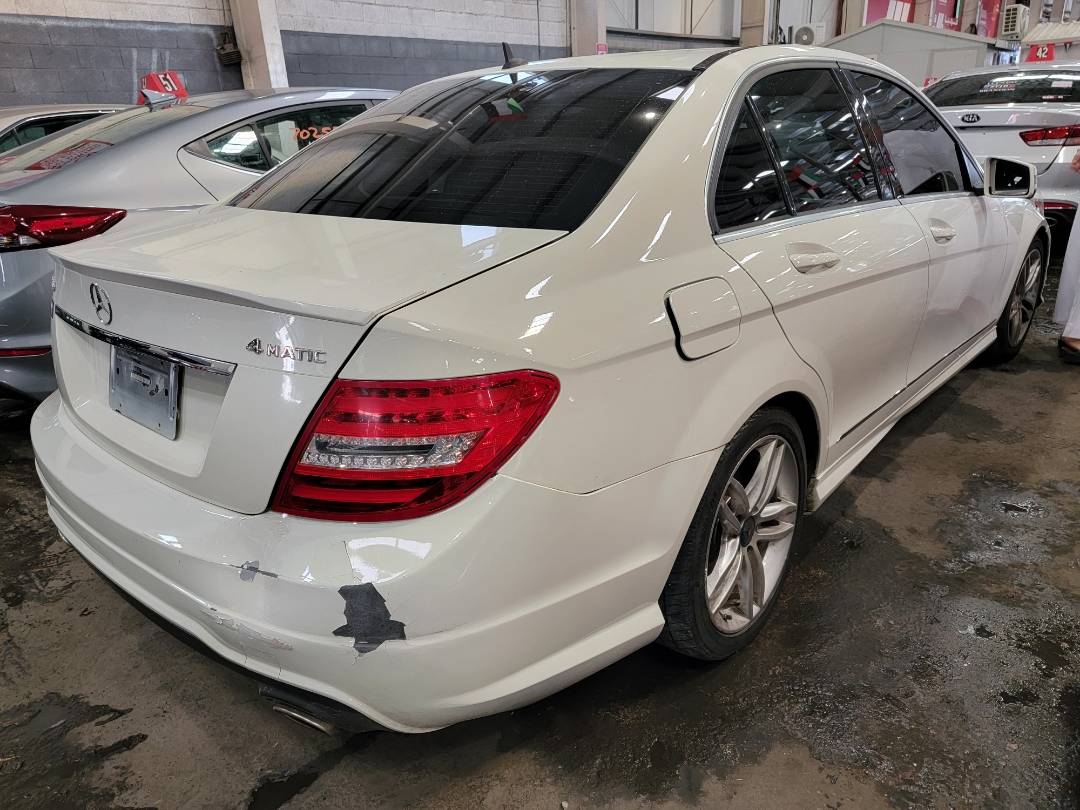 2012 MERCEDES BENZ C300 — 171642 Miles — Lot 64777453 - Marhaba Auctions Used Cars - Image 3