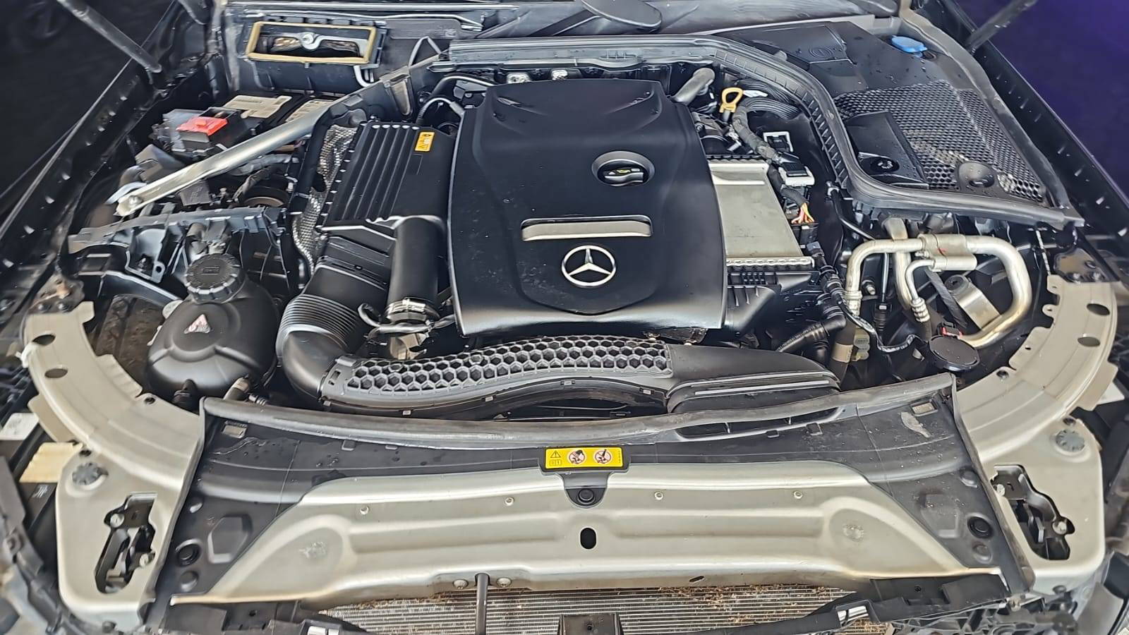 MERCEDES BENZ C300 2018 - Marhaba Auction Used Cars - Image 4