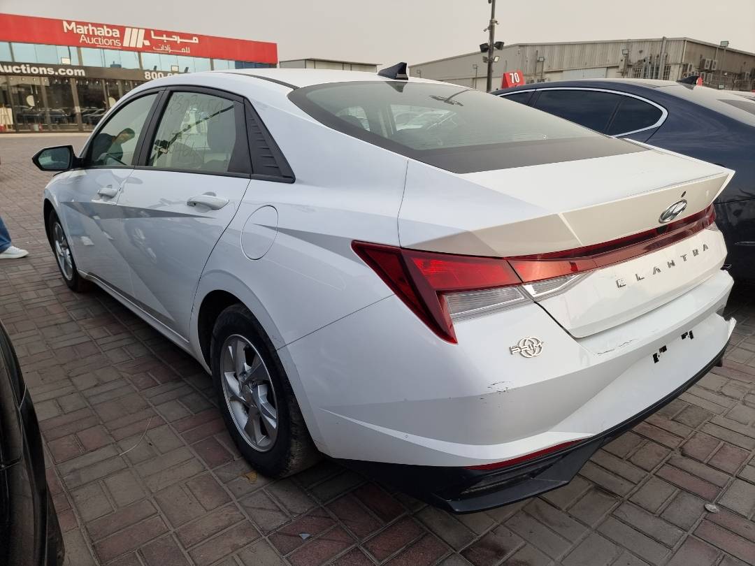 2021 HYUNDAI ELANTRA — 81685 KM — Lot 215487 — Ind. 12 - Marhaba Auctions Used Cars - Image 5