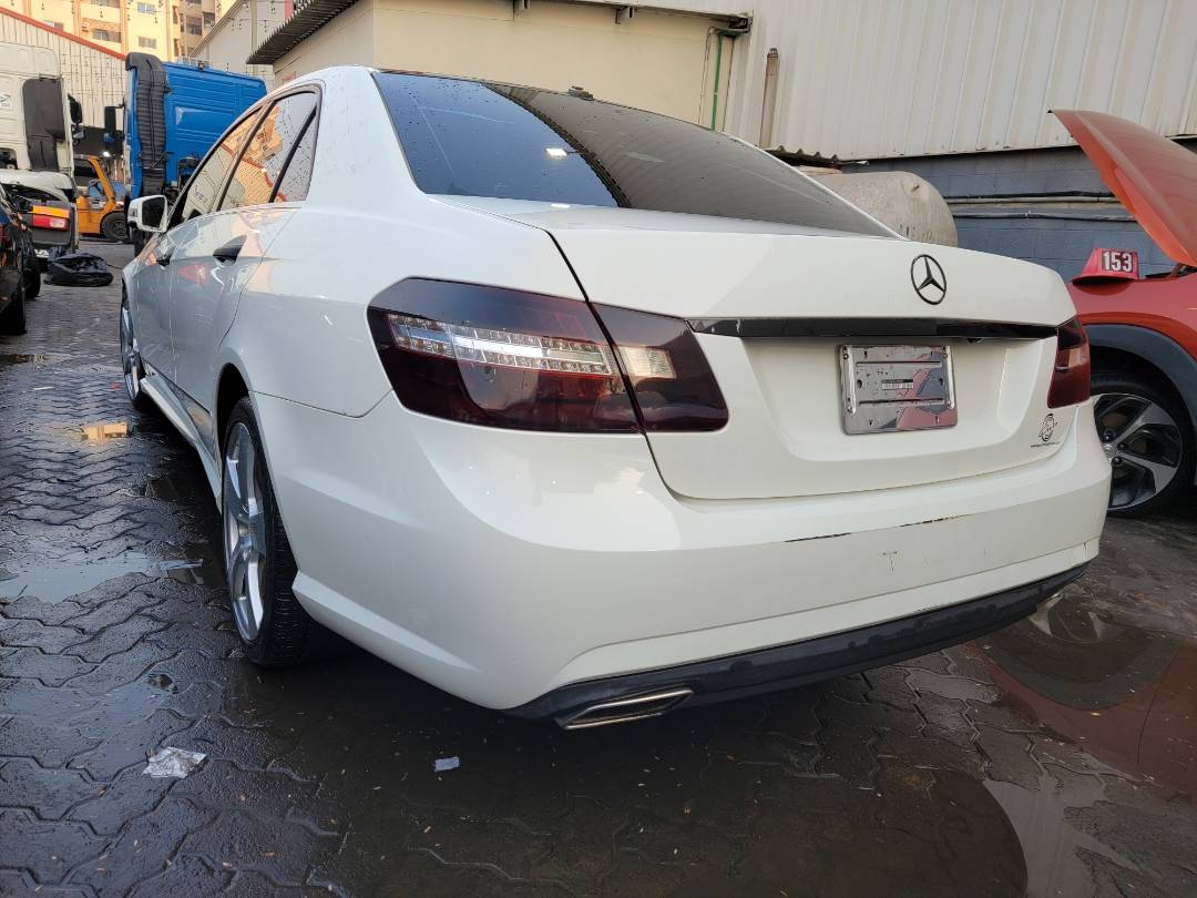 2011 MERCEDES BENZ E 350 — 186648 Miles — Lot 88637 — Main - Marhaba Auctions Used Cars - Image 5