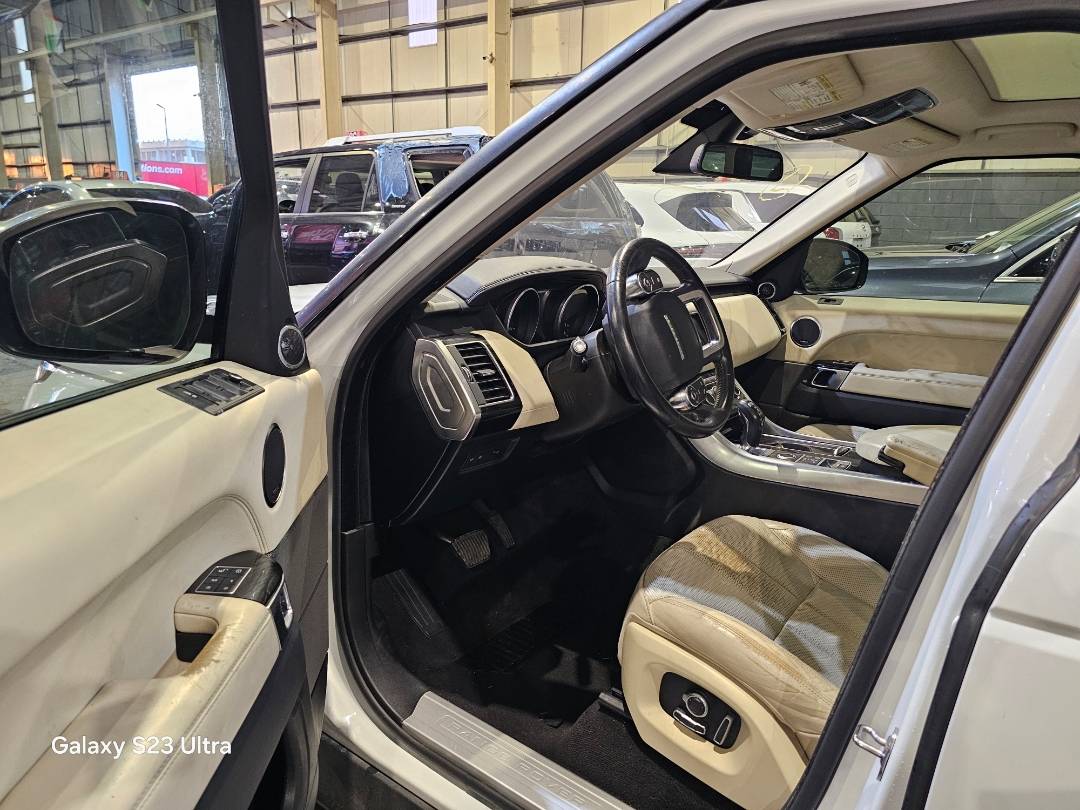LAND ROVER RANGE ROVER SPORT HSE 2016 - Marhaba Auction Used Cars - Image 9