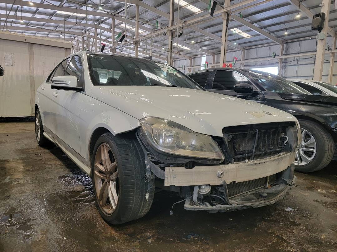 2013 MERCEDES BENZ C300 — 163619 Miles — Lot DR293918 — Main - Marhaba Auctions Used Cars - Image 4
