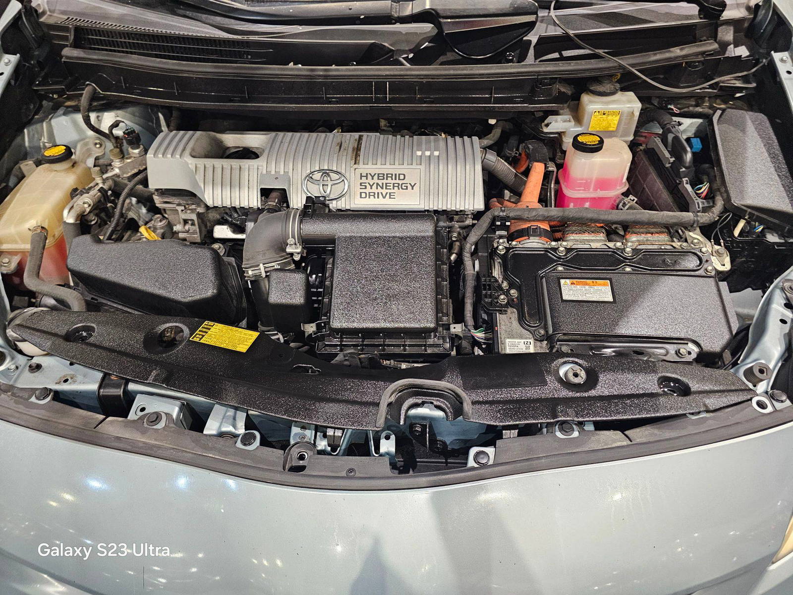 2014 TOYOTA PRIUS — 258444 Miles — Lot 42570950 — Main - Marhaba Auctions Used Cars - Image 10