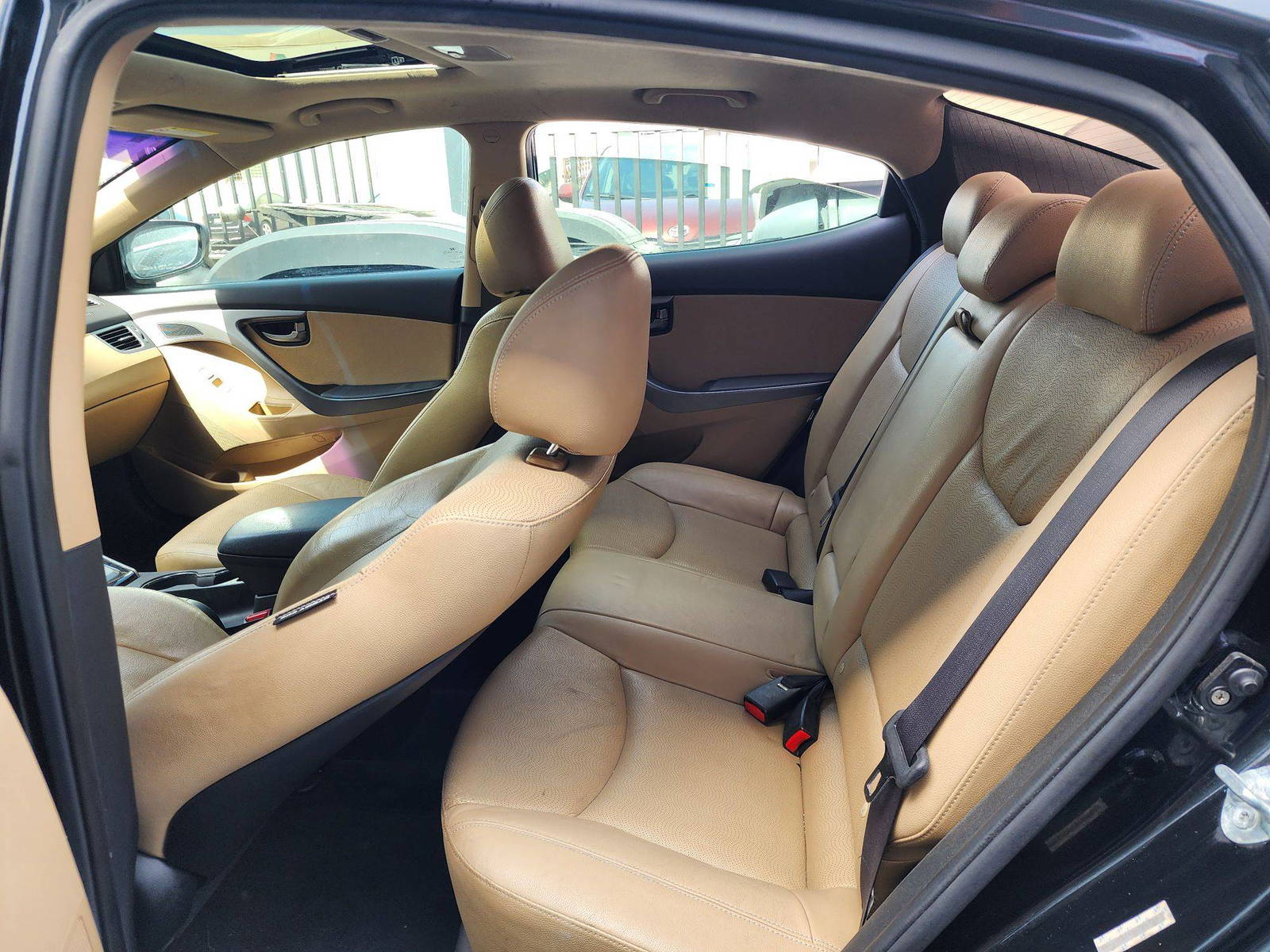 2013 HYUNDAI ELANTRA — 170847 Miles — Lot 81993994 — Al Quoz - Marhaba Auctions Used Cars - Image 3