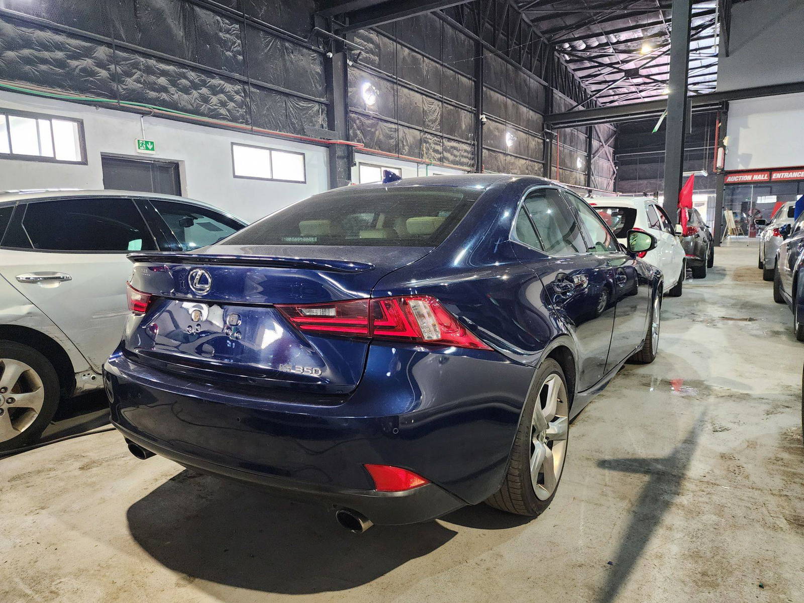 2014 LEXUS IS-350 — 172436 Miles — Lot 13715 — Ind. 12 - Marhaba Auctions Used Cars - Image 4