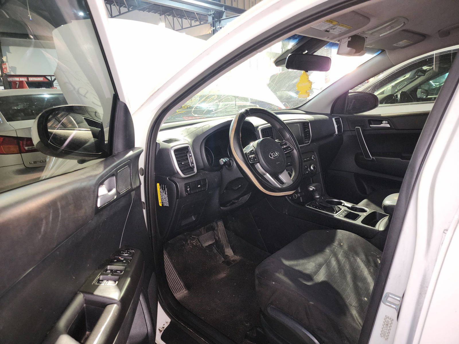 2020 KIA SPORTAGE — 114377 Miles — Lot 1327447 — Ind. 12 - Marhaba Auctions Used Cars - Image 9