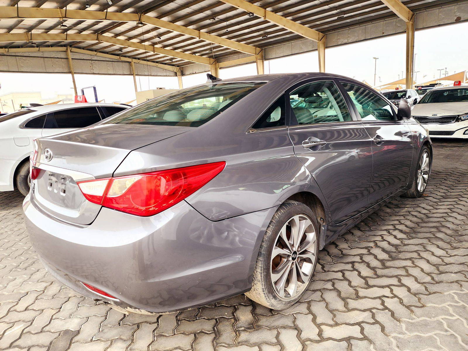 2013 HYUNDAI SONATA — 130580 Miles — Lot 28023 — Souq - Marhaba Auctions Used Cars - Image 3