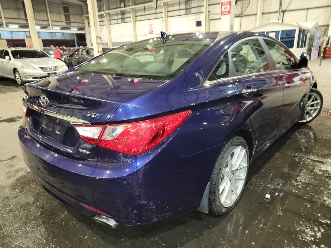 2011 HYUNDAI SONATA — 142572 Miles — Lot 72863943 - Marhaba Auctions Used Cars - Image 3