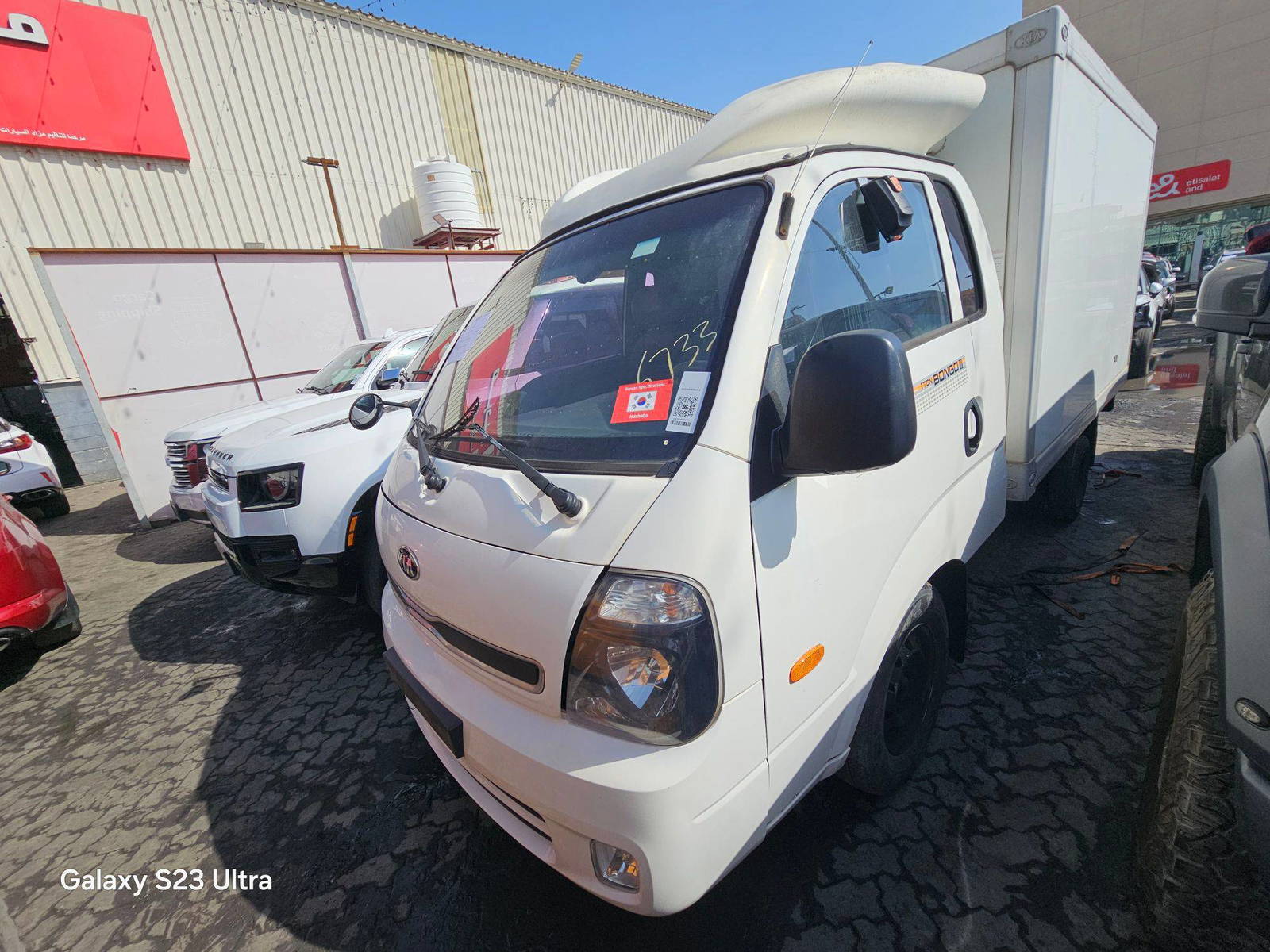 2015 KIA BONGO 3 — 257645 KM — Lot K969176 — Main - Marhaba Auctions Used Cars - Image 4