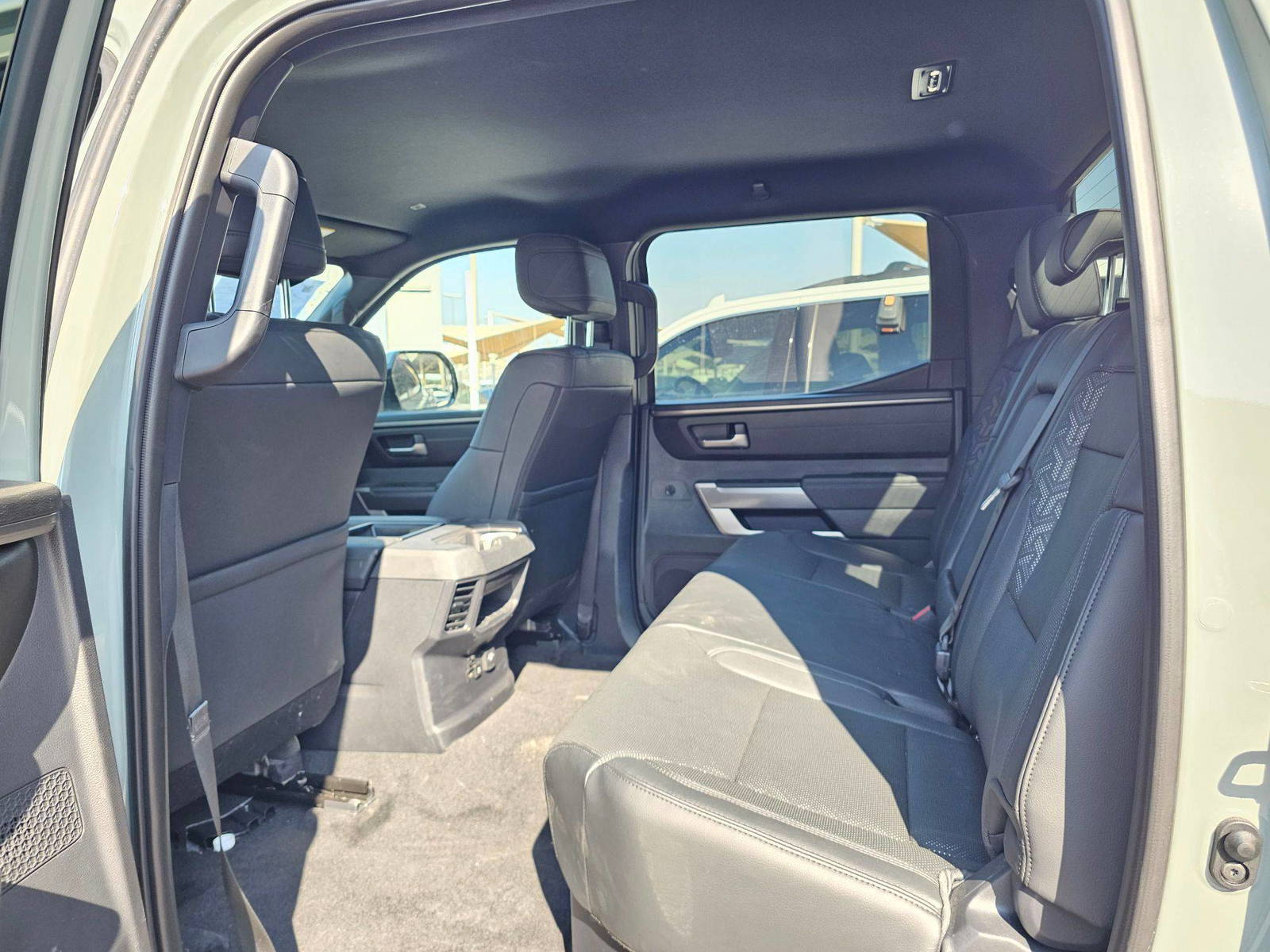 TOYOTA TUNDRA 2025 - Marhaba Auction Used Cars - Image 7