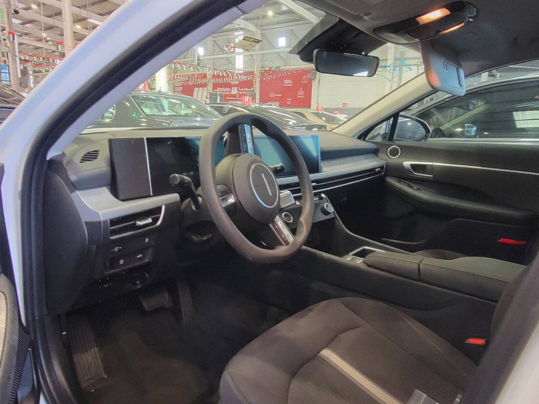 2024 HYUNDAI SONATA — 1354 Miles — Lot 40758032 — Main - Marhaba Auctions Used Cars - Image 6