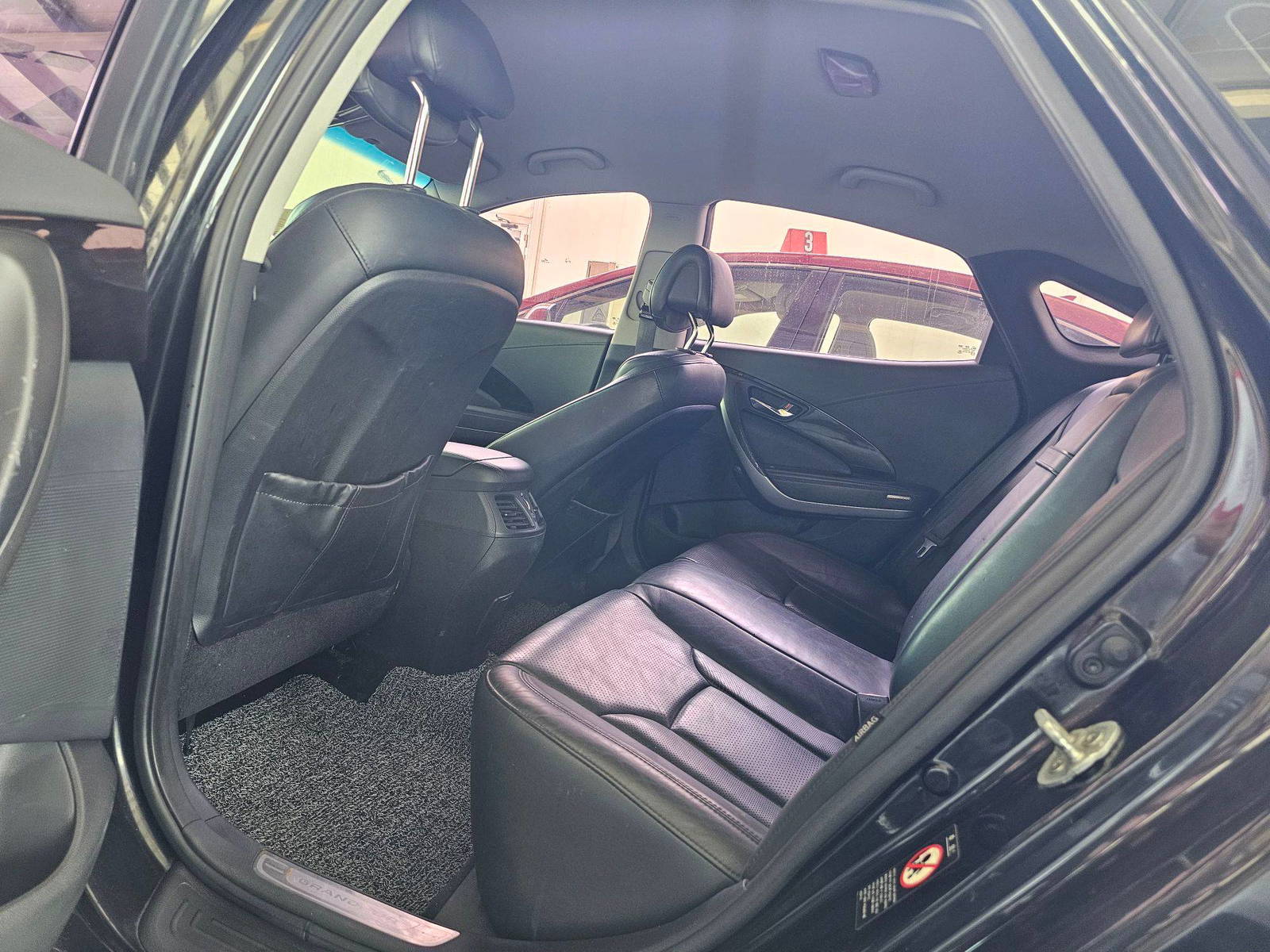 HYUNDAI GRANDEUR 2011 - Marhaba Auction Used Cars - Image 14