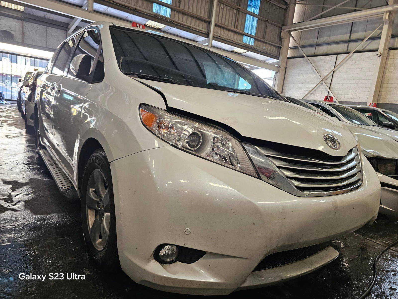 TOYOTA SIENNA 2011 - Marhaba Auction Used Cars - Image 4