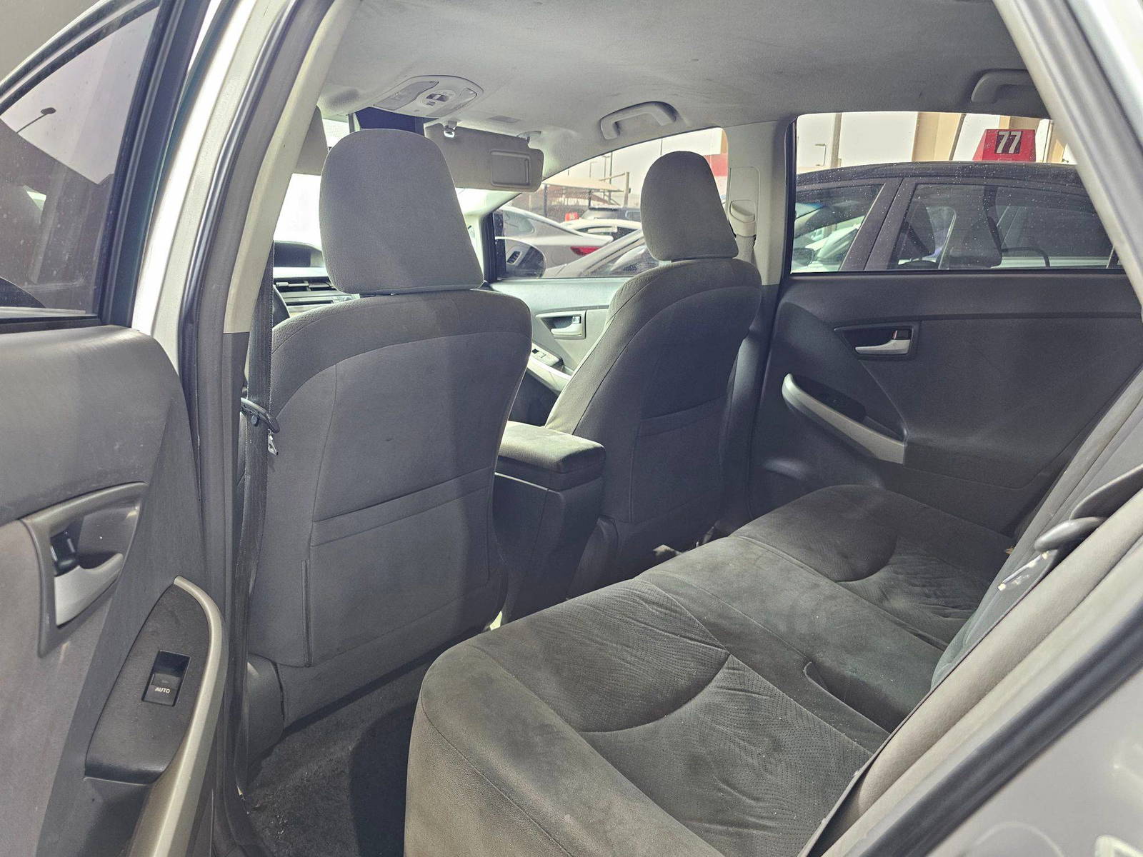 2011 TOYOTA PRIUS — 257040 Miles — Lot 7613279 — Souq - Marhaba Auctions Used Cars - Image 6