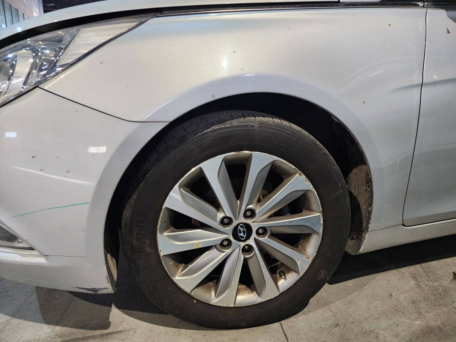 2014 HYUNDAI SONATA — 209880 KM — Lot 613281 — Al Quoz - Marhaba Auctions Used Cars - Image 11
