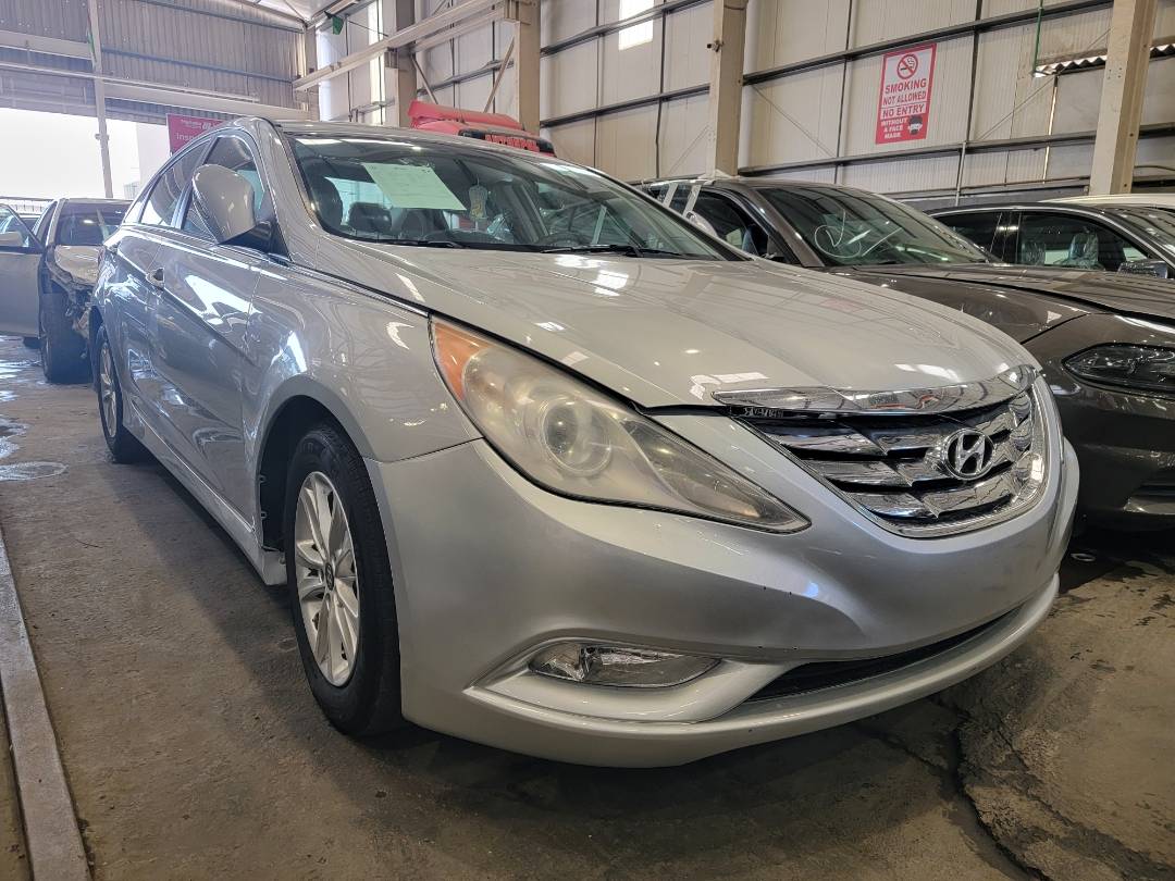 2014 HYUNDAI SONATA — 204552 Miles — Lot 904758 — Main - Marhaba Auctions Used Cars - Image 5