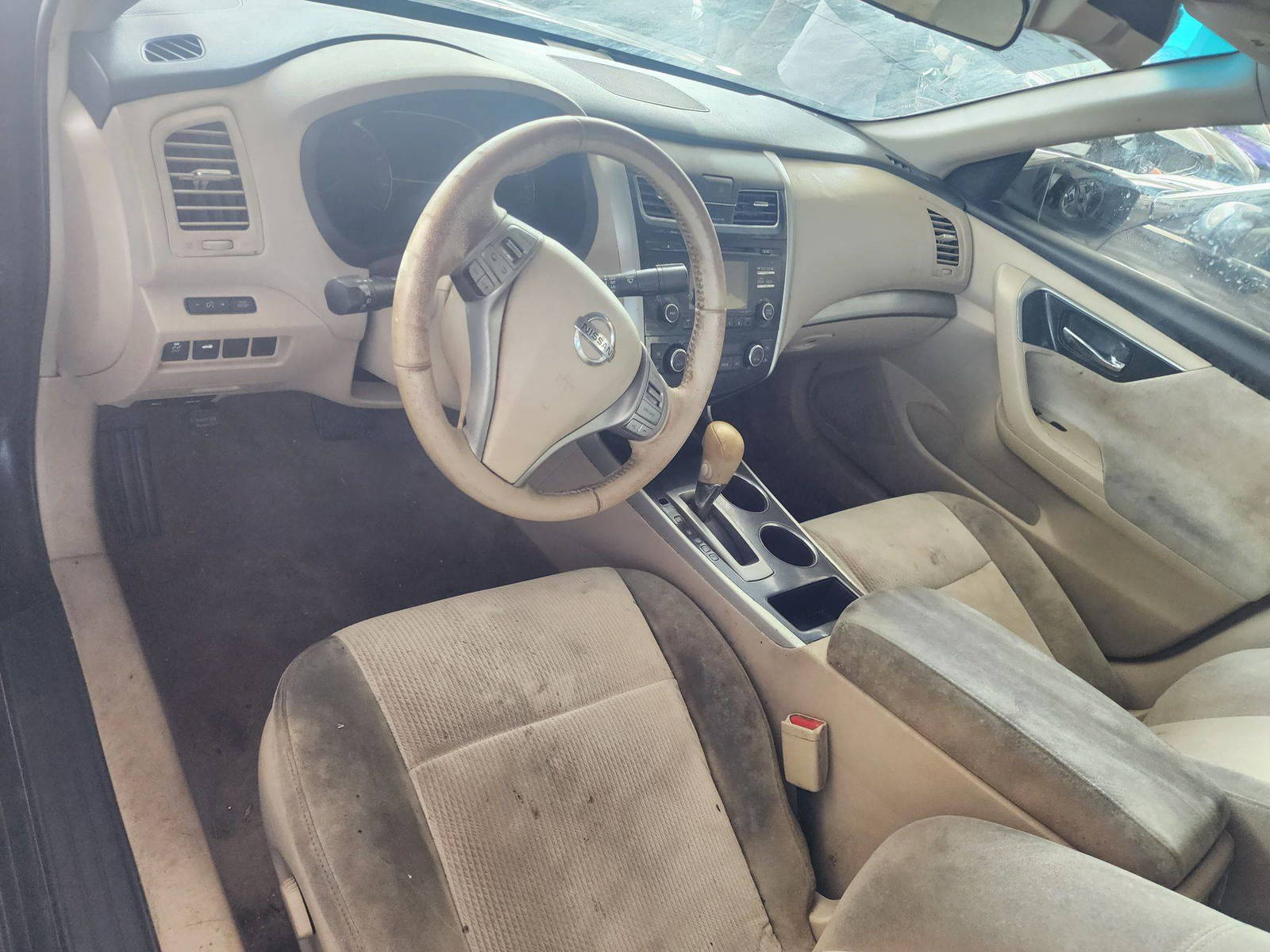 2013 NISSAN ALTIMA — 254780 Miles — Lot 68085873 - Marhaba Auctions Used Cars - Image 4
