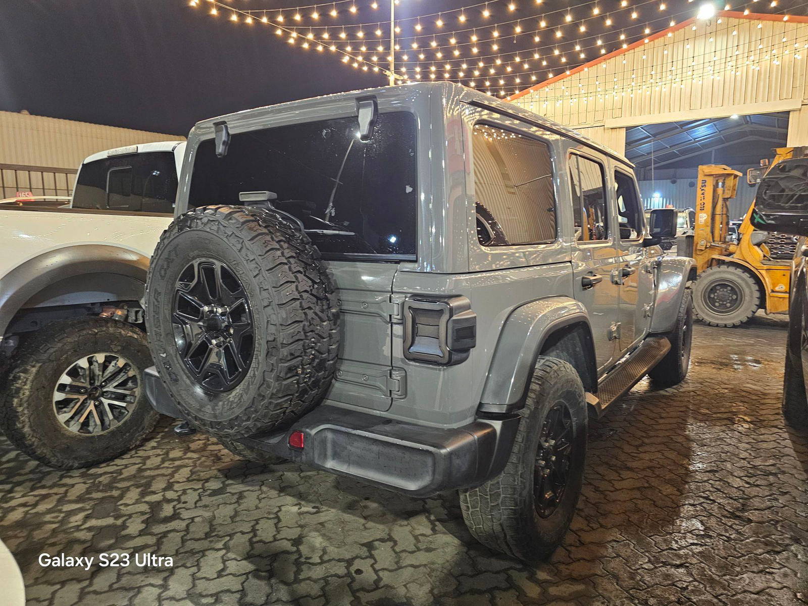 JEEP WRANGLER UNLIMITED SAHARA 2022 - Marhaba Auction Used Cars - Image 5
