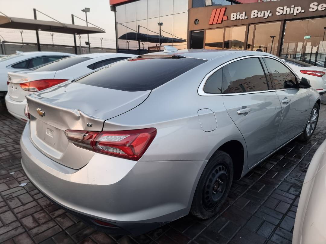 2020 CHEVROLET MALIBU — 168300 Miles — Lot 215487 — Ind. 12 - Marhaba Auctions Used Cars - Image 4