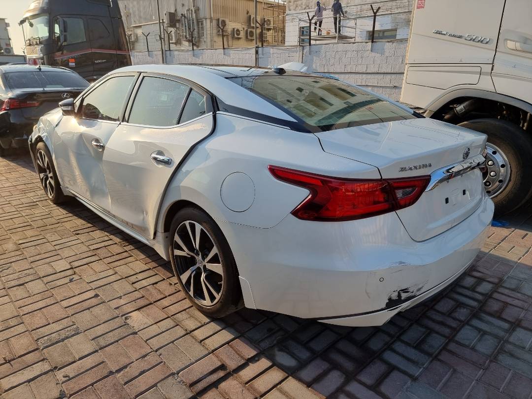 2016 NISSAN MAXIMA — 150870 Miles — Lot 215487 — Ind. 12 - Marhaba Auctions Used Cars - Image 4