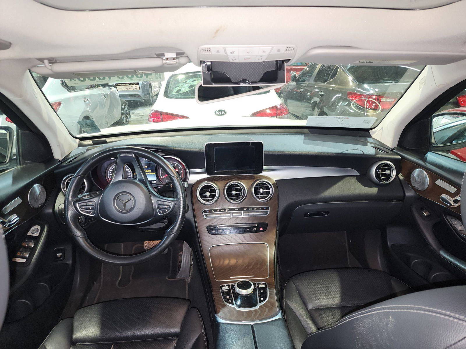 2018 MERCEDES BENZ GLC-300 — 112955 Miles — Lot 073652 — Main - Marhaba Auctions Used Cars - Image 8