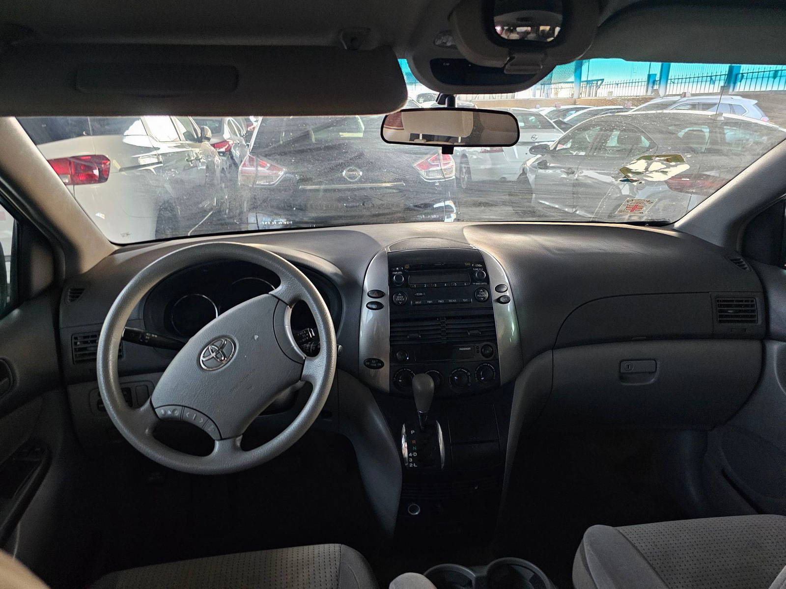 2008 TOYOTA SIENNA — 166487 Miles — Lot 92642595 - Marhaba Auctions Used Cars - Image 8