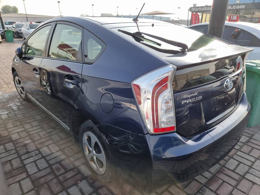 2013 TOYOTA PRIUS — 307294 Miles — Lot 215478 — Ind. 12 - Marhaba Auctions Used Cars - Image 4