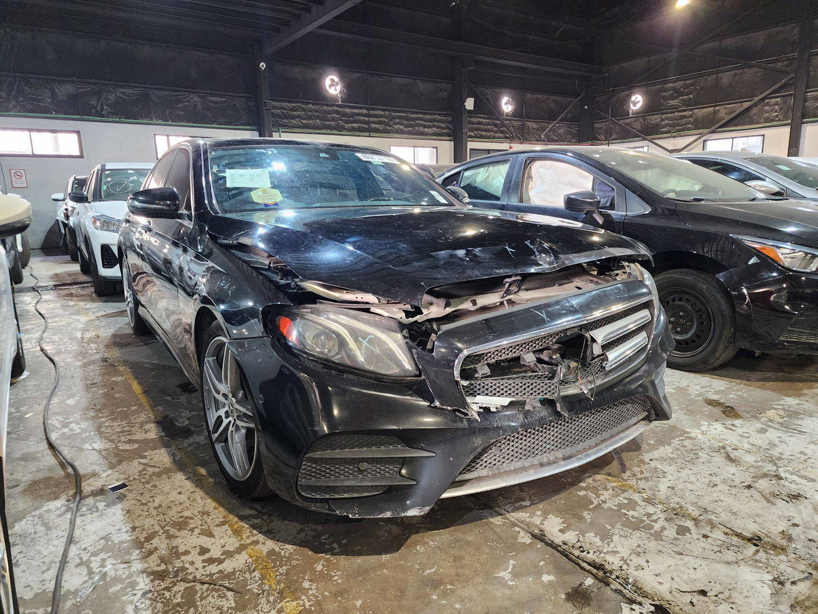 MERCEDES BENZ E-300 2018 - Marhaba Auction Used Cars - Image 5