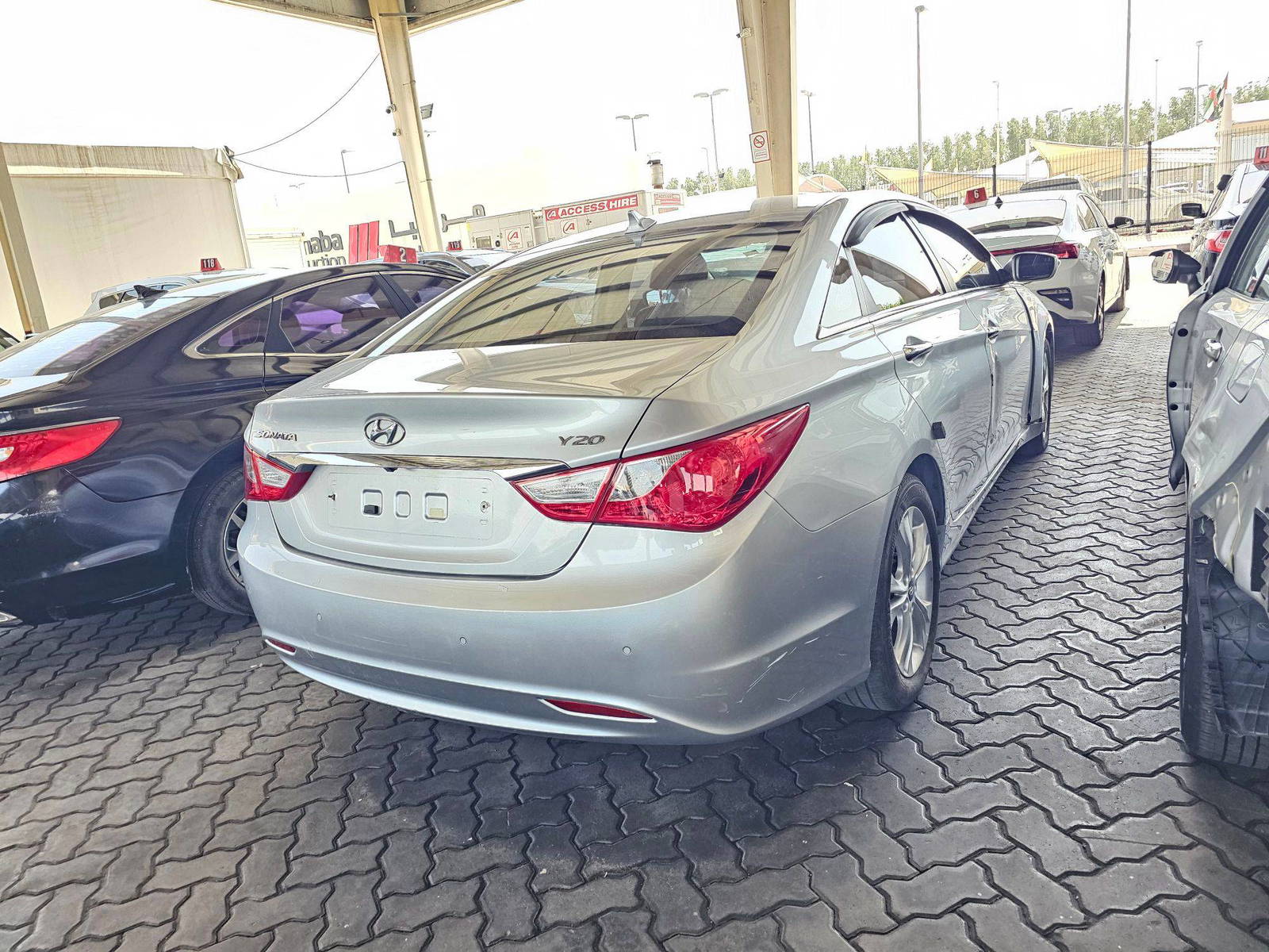 HYUNDAI SONATA 2011 - Marhaba Auction Used Cars - Image 4
