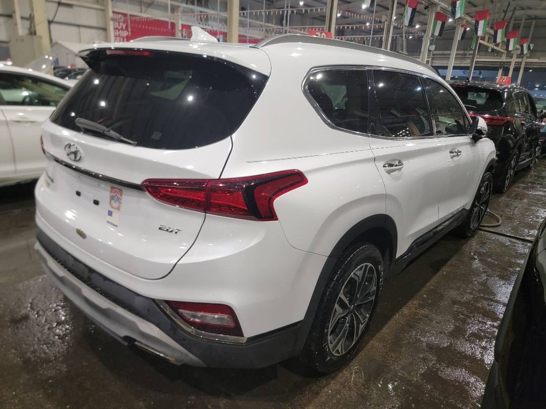 2020 HYUNDAI SANTA FE — 27569 Miles — Lot 66703893 - Marhaba Auctions Used Cars - Image 4
