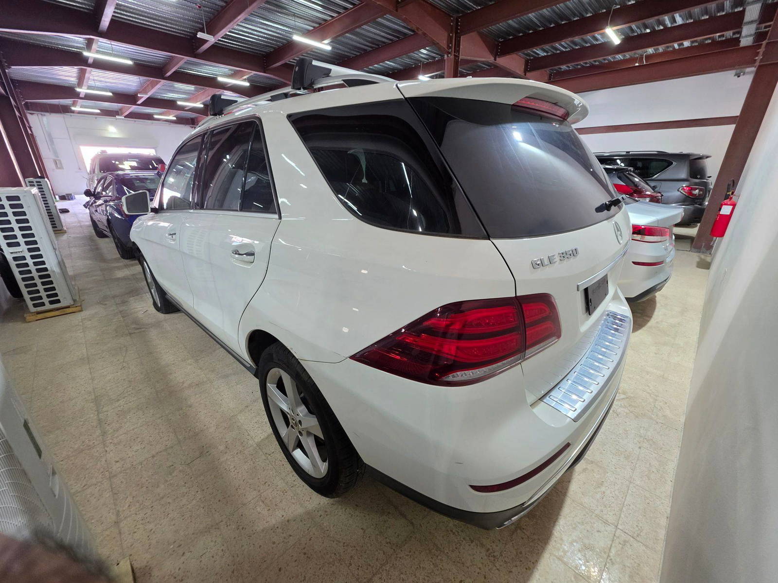 2018 MERCEDES BENZ GLE 350 — 72133 Miles — Lot 91680735 - Marhaba Auctions Used Cars - Image 4