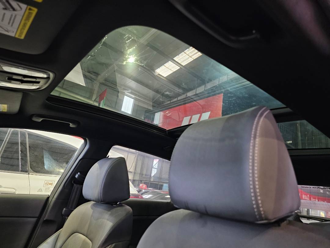 2022 KIA SPORTAGE — 96117 Miles — Lot 987628 — Main - Marhaba Auctions Used Cars - Image 9