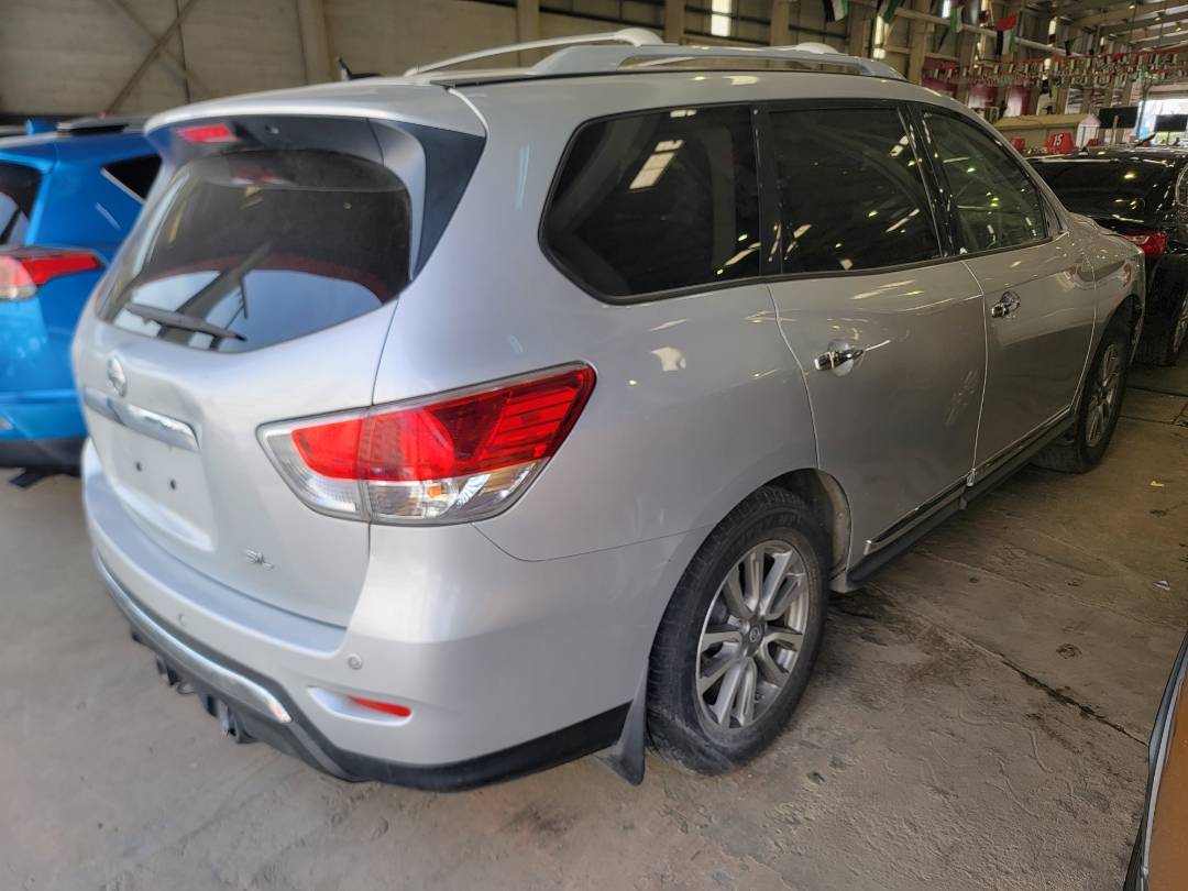 2013 NISSAN PATHFINDER — 146886 Miles — Lot 40916804 — Main - Marhaba Auctions Used Cars - Image 4