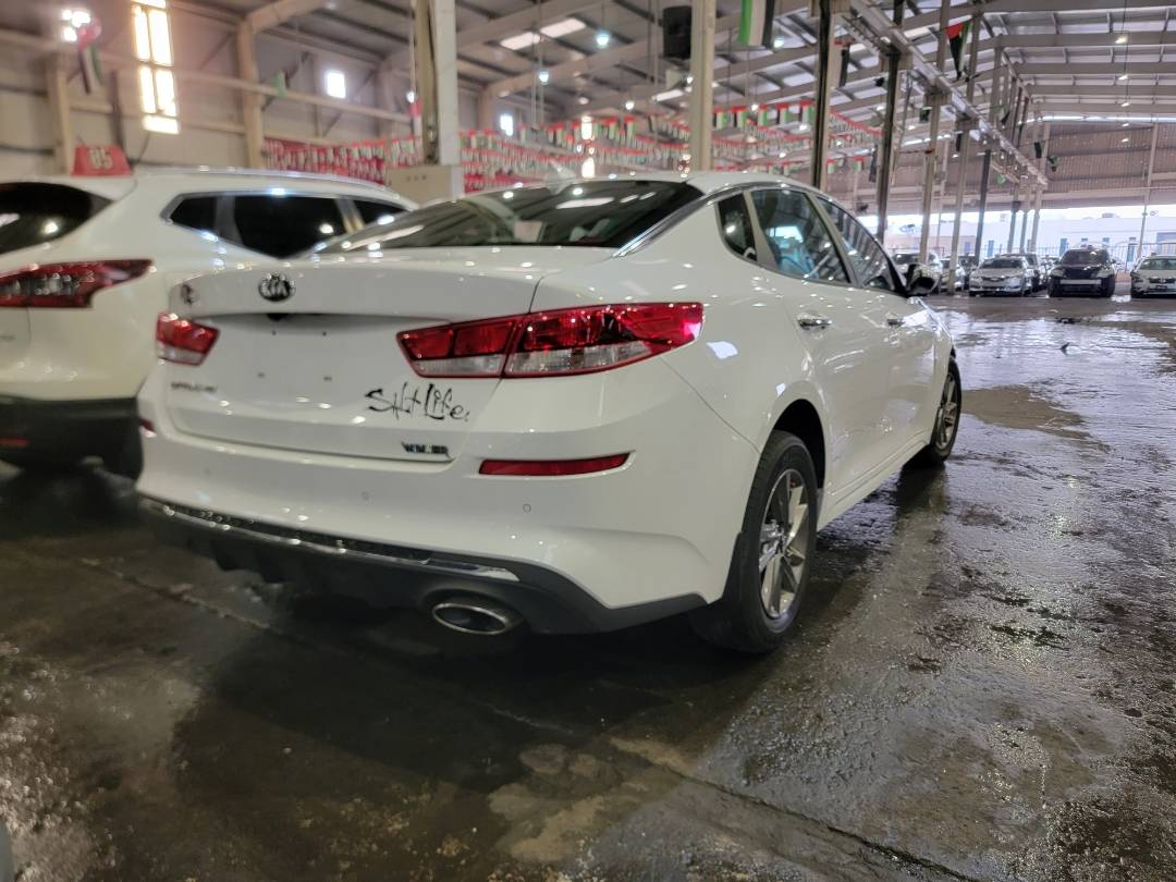 2019 KIA OPTIMA — 34074 Miles — Lot KG374889 — Main - Marhaba Auctions Used Cars - Image 4