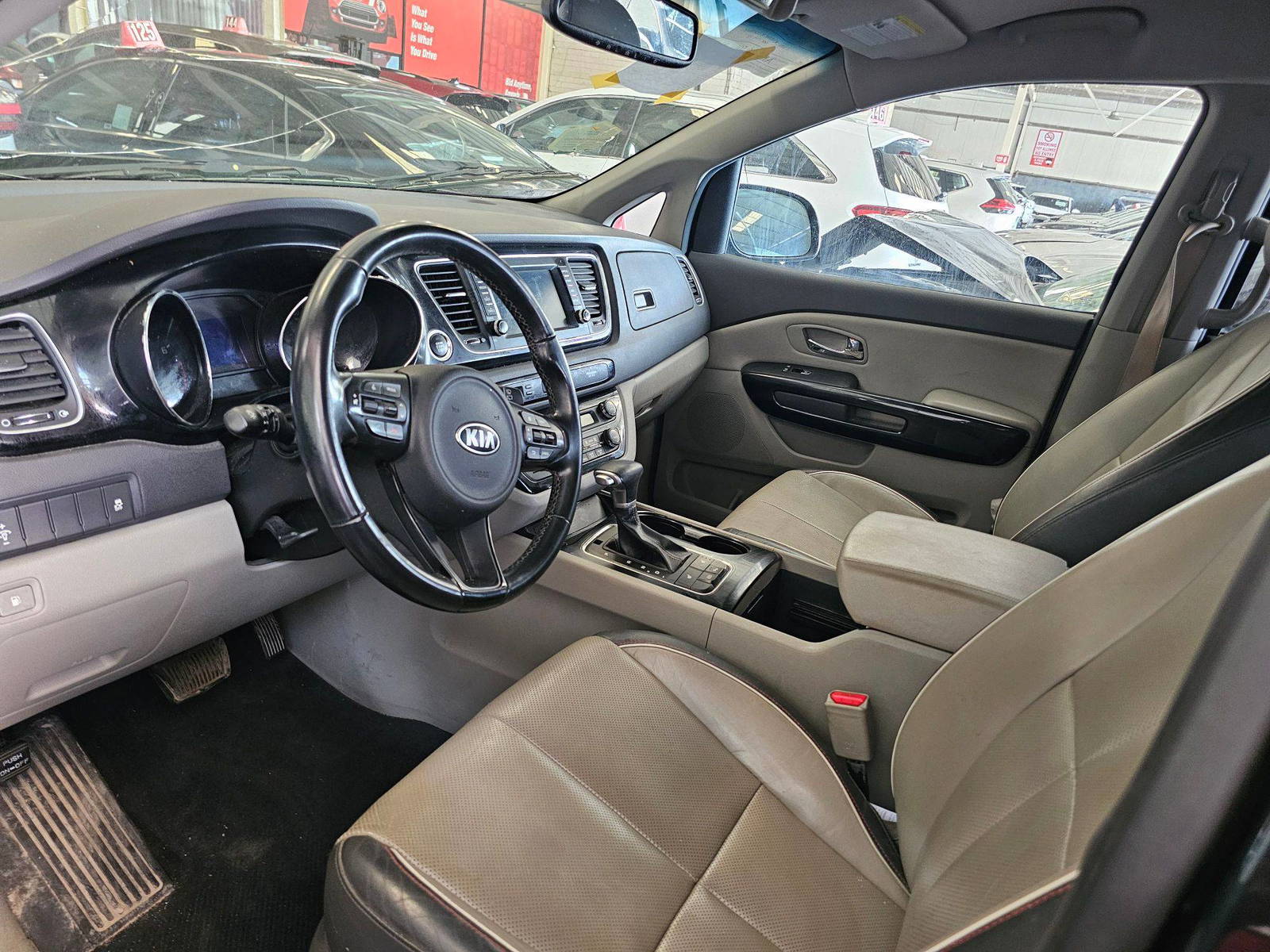 2018 KIA SEDONA — 78688 Miles — Lot 90447245 - Marhaba Auctions Used Cars - Image 8