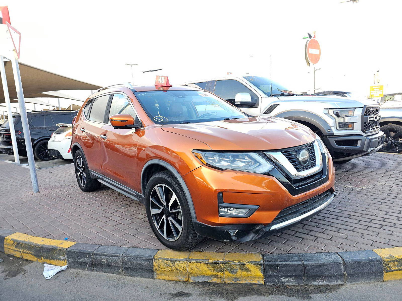 2018 NISSAN ROGUE — 128293 Miles — Lot 1JW467443 — Main - Marhaba Auctions Used Cars - Image 3