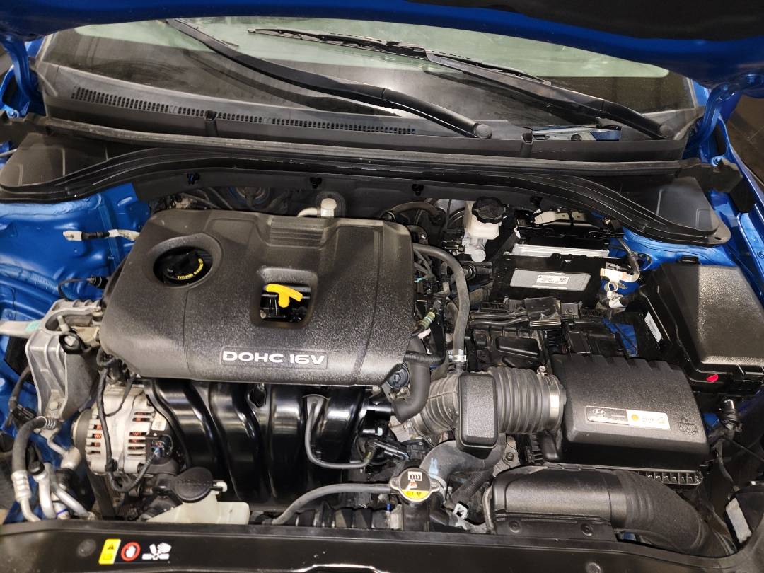 2018 HYUNDAI ELANTRA — 62859 Miles — Lot 384601 - Marhaba Auctions Used Cars - Image 9