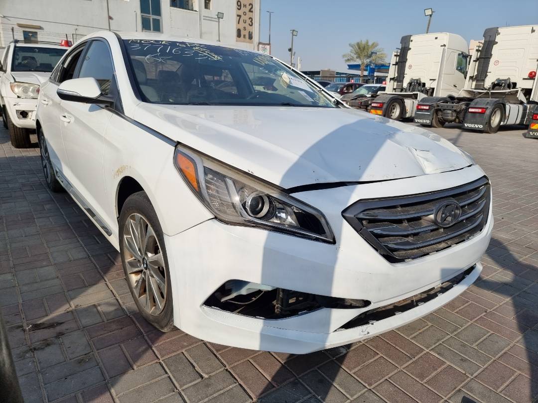 2015 HYUNDAI SONATA — 76865 Miles — Lot 125487 — Souq - Marhaba Auctions Used Cars - Image 3