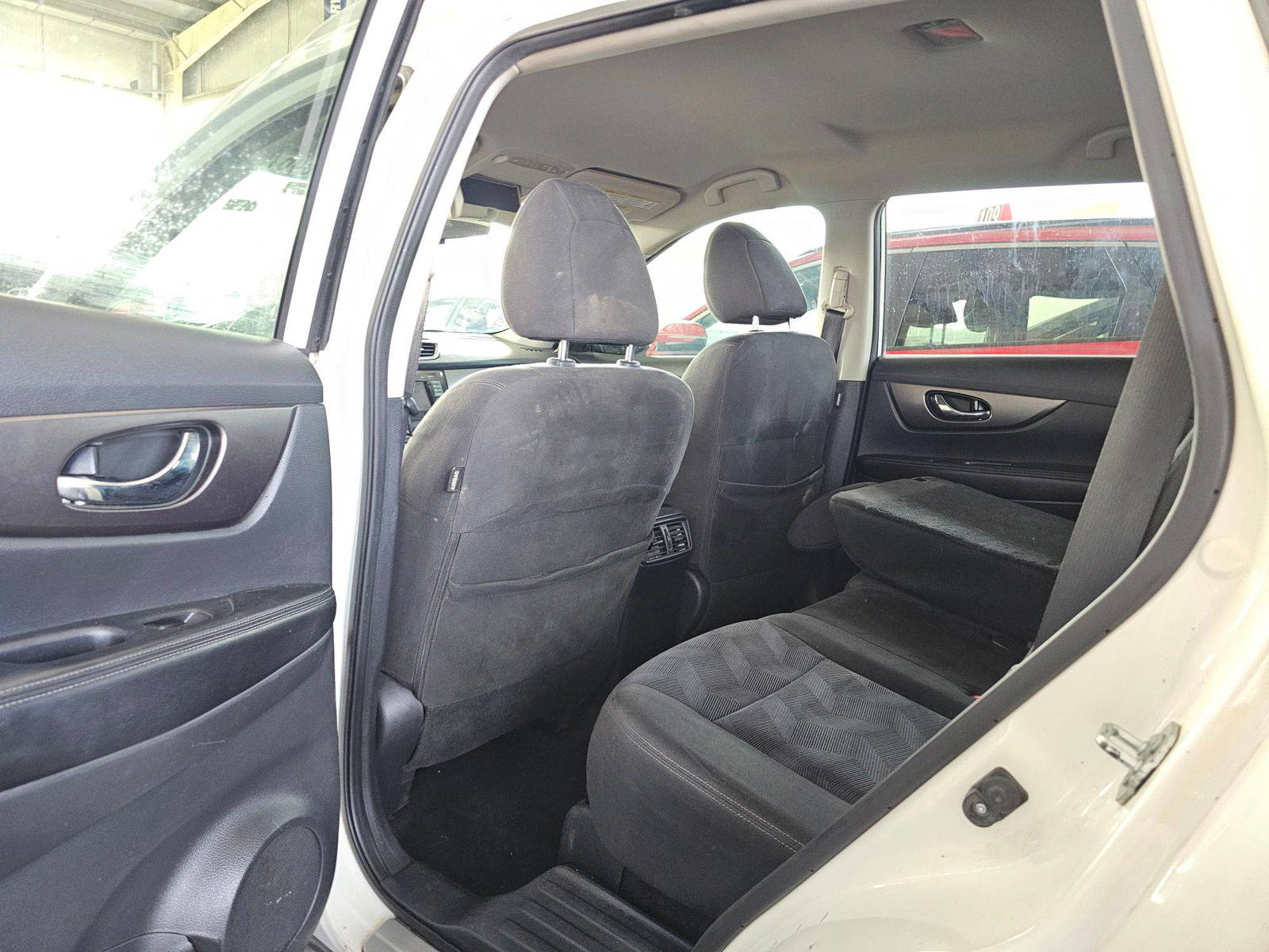 2015 NISSAN ROGUE — 194749 Miles — Lot 64673155 — Main - Marhaba Auctions Used Cars - Image 7