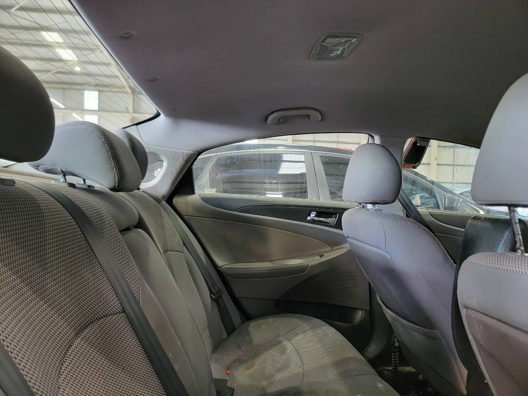 2012 HYUNDAI SONATA — 164741 Miles — Lot 7CH346294 — Souq - Marhaba Auctions Used Cars - Image 5
