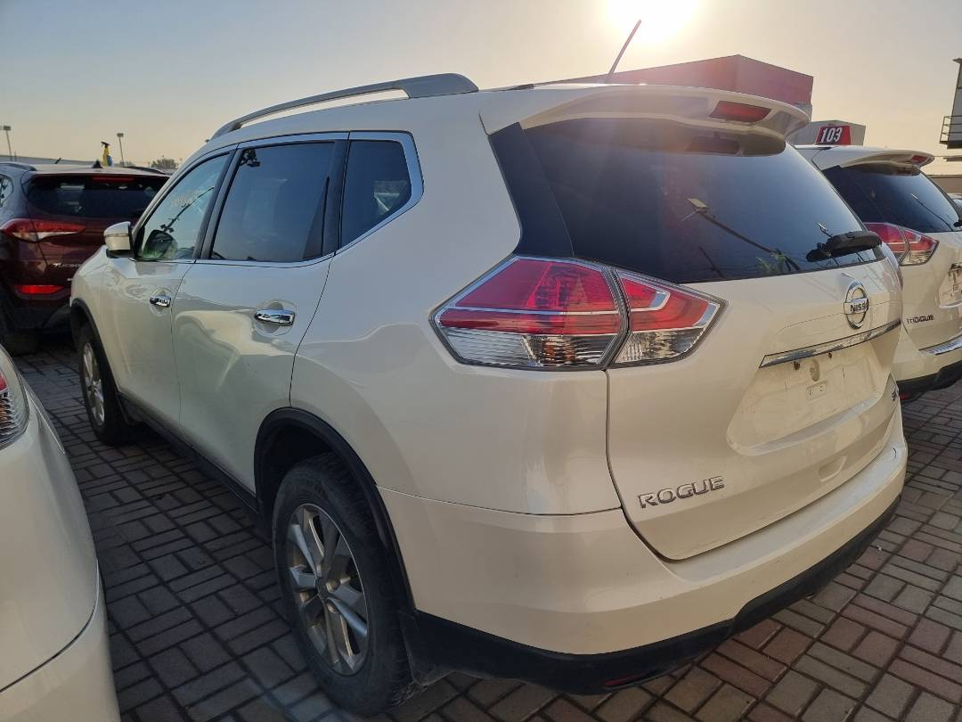 2016 NISSAN ROGUE — 219355 KM — Lot 215478 — Ind. 12 - Marhaba Auctions Used Cars - Image 5