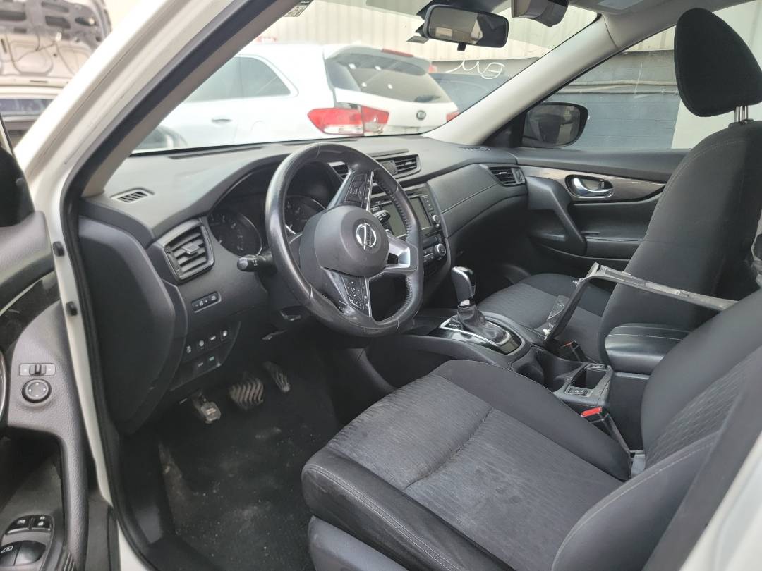 2019 NISSAN ROGUE — 177508 Miles — Lot W263528 — Main - Marhaba Auctions Used Cars - Image 8