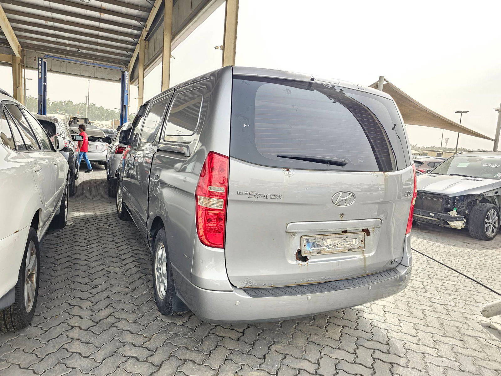 HYUNDAI GRAND STAREX 2011 - Marhaba Auction Used Cars - Image 3