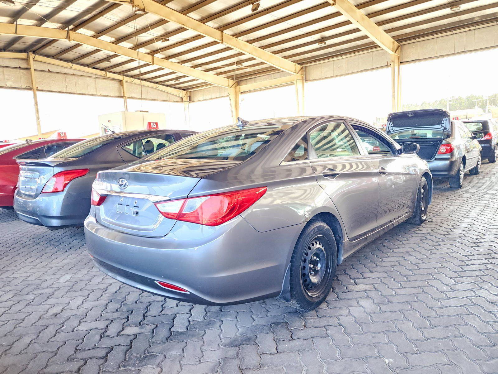 2011 HYUNDAI SONATA — 141587 Miles — Lot 169364 — Souq - Marhaba Auctions Used Cars - Image 3
