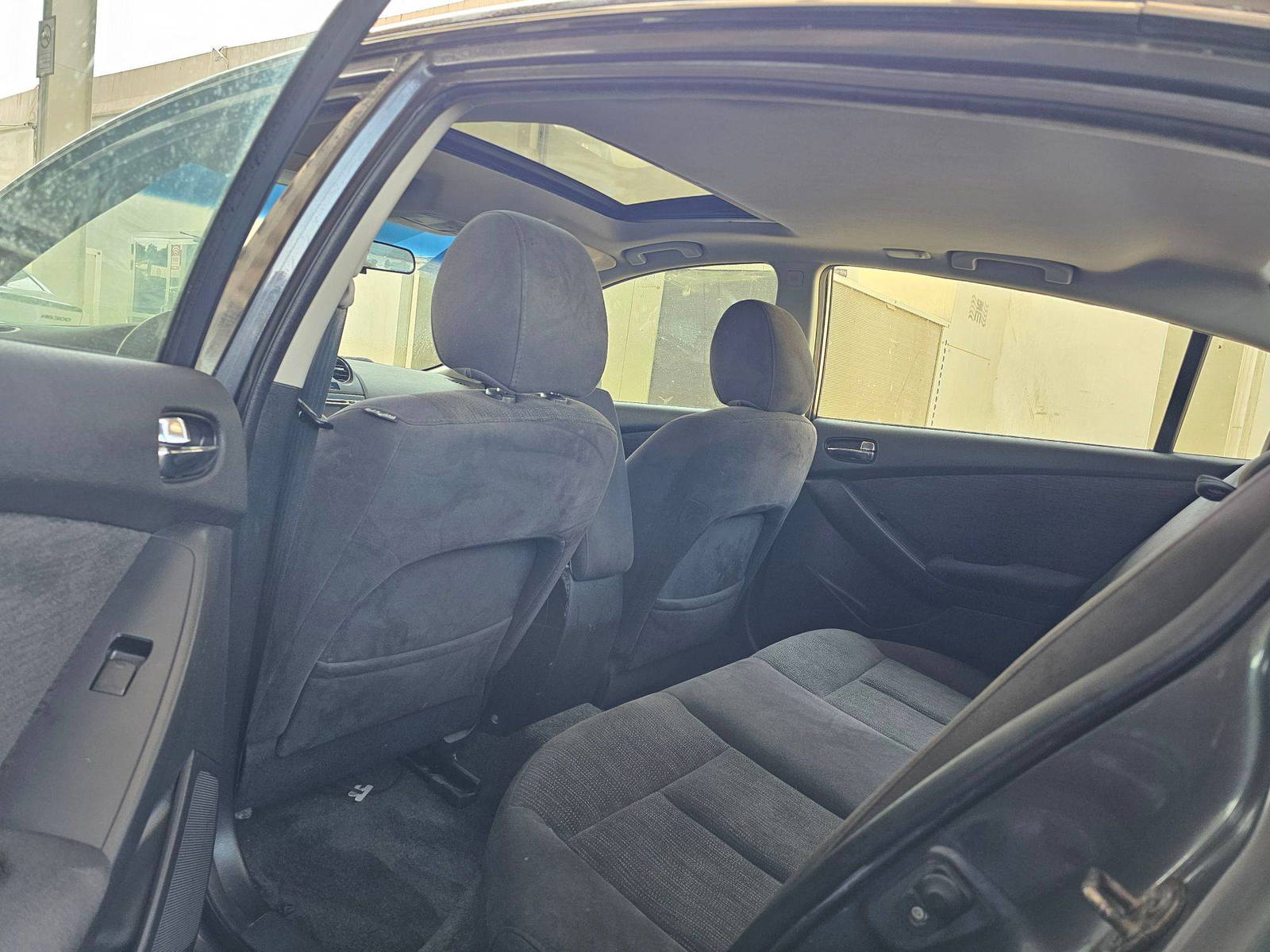 NISSAN ALTIMA 2010 - Marhaba Auction Used Cars - Image 6