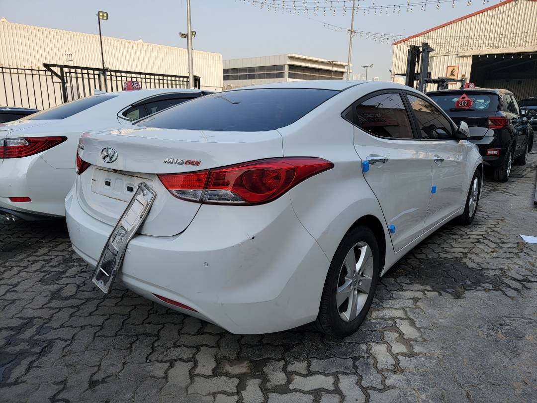 2011 HYUNDAI AVANTE — 150000 KM — Lot BBU104246 — Main - Marhaba Auctions Used Cars - Image 3