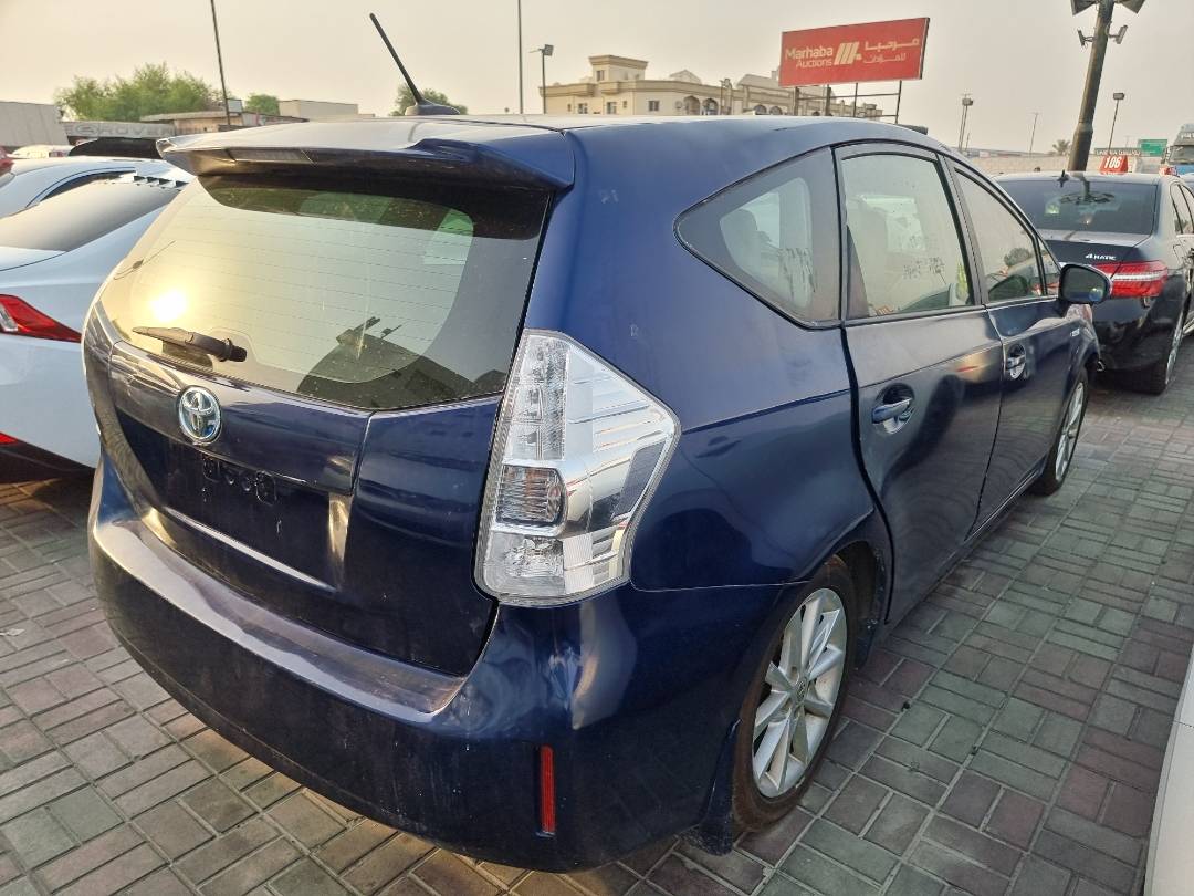 2014 TOYOTA PRIUS — 364617 Miles — Lot 214587 — Ind. 12 - Marhaba Auctions Used Cars - Image 5