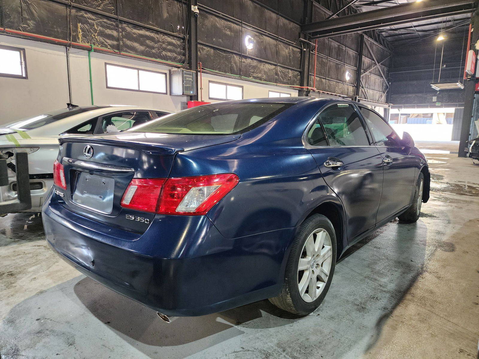 2007 LEXUS ES 350 — 157689 Miles — Lot 304665 — Al Quoz - Marhaba Auctions Used Cars - Image 6