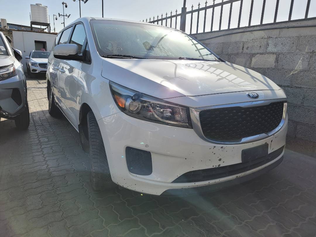 2017 KIA SEDONA — 103775 Miles — Lot 6323015 — Main - Marhaba Auctions Used Cars - Image 5
